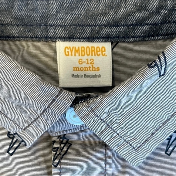 Gymboree Button-Up - Picture 4 of 5